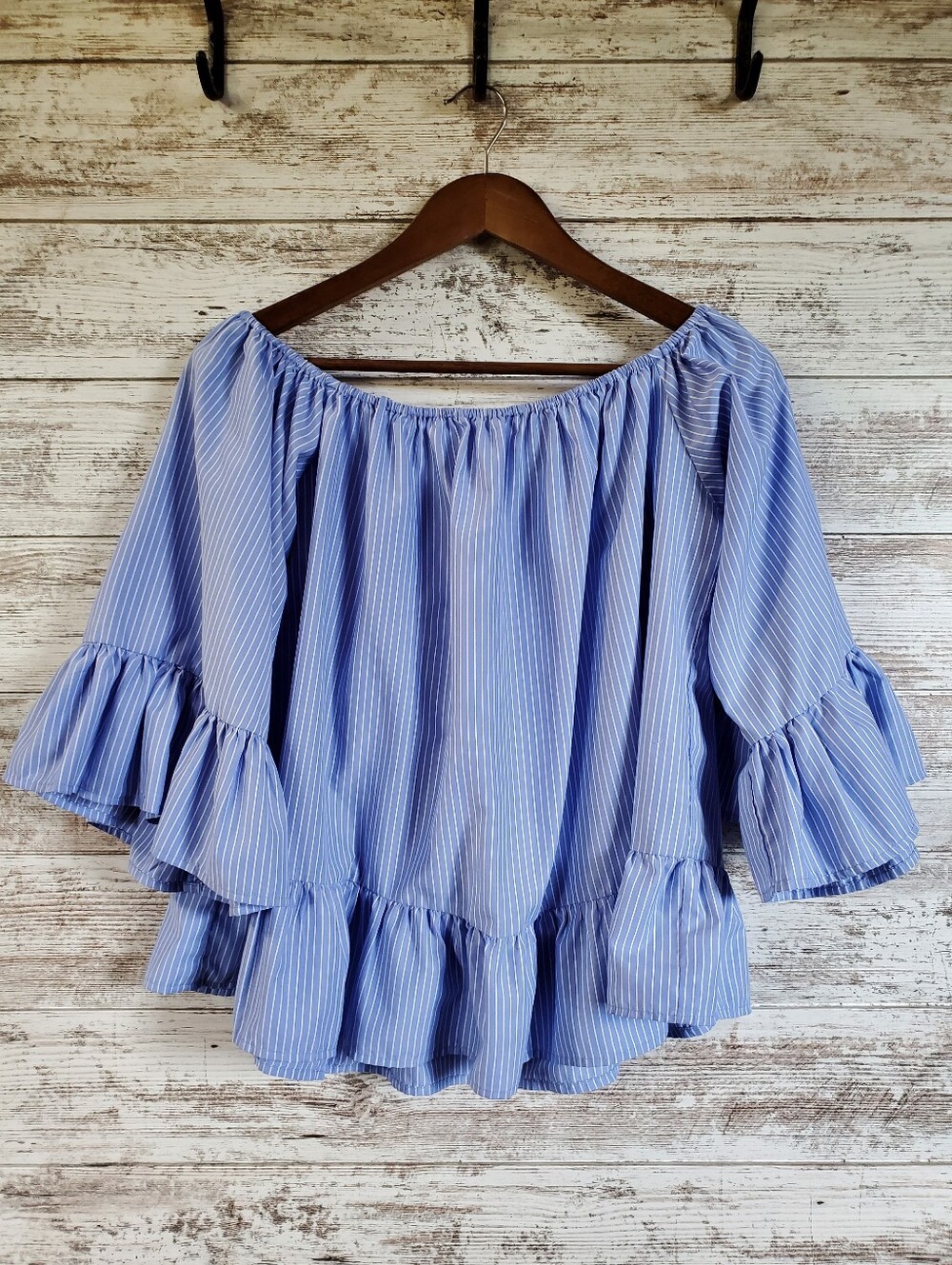Style Envy Striped Off The Shoulder Ruffle Blouse Tiered Flounce Top Vacation - Picture 2 of 12